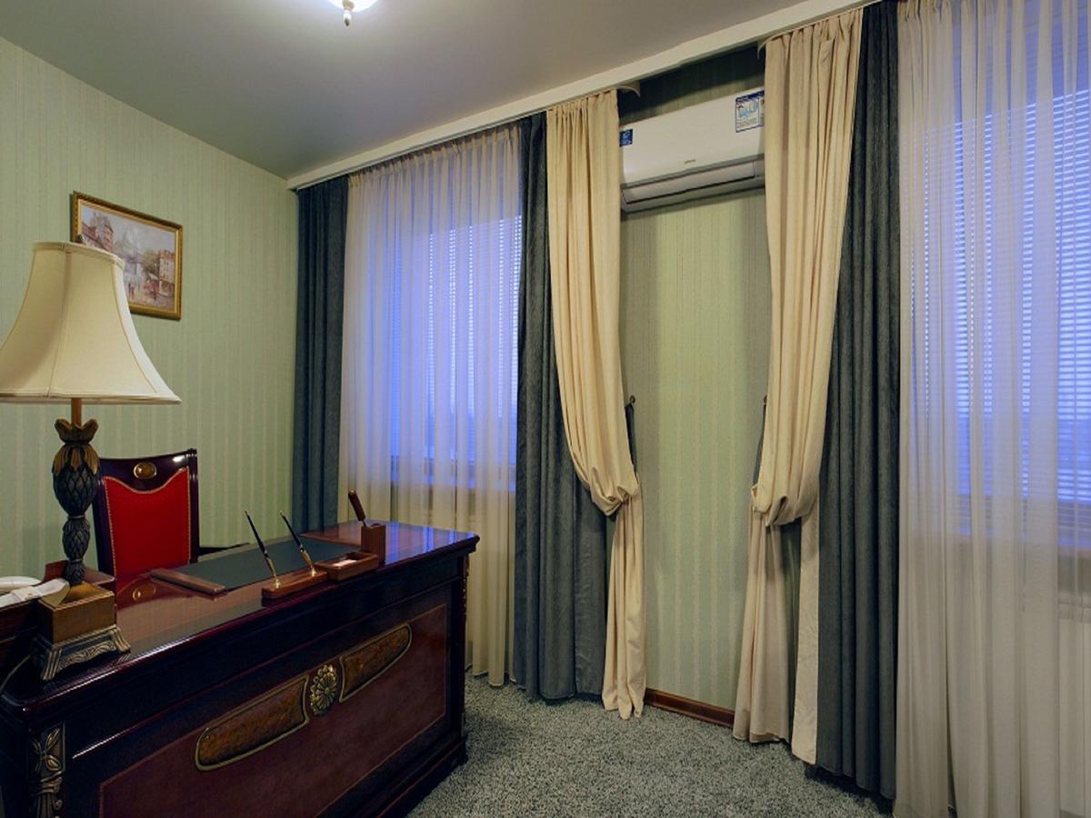 Hotel Central Birobidzhan Luaran gambar